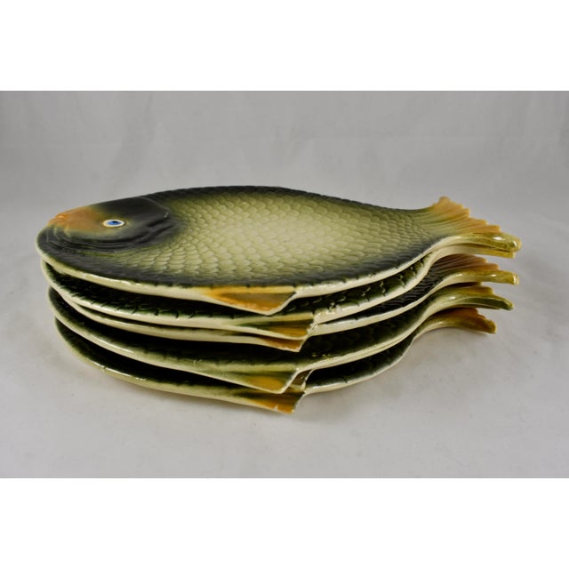 1950s Italian Mid-Century Majolica Fish Service- Set of 7 For Sale - Image 5 of 13