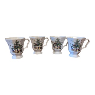 Late 20th Century Nikko Christmastime Octagonal Footed Set of Coffee Mugs - Set of 4 For Sale