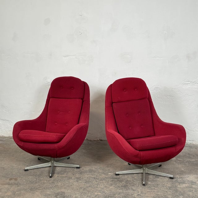 Vintage Burgundy Swivel Chair from Up Závody, 1960s For Sale - Image 6 of 11