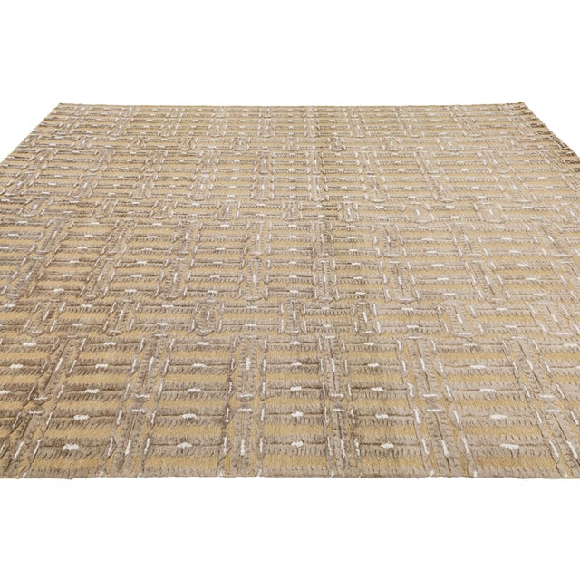 Textile 9 X 12 Contemporary Soumak Tan Wool and Jute Rug Handmade Geometric For Sale - Image 7 of 11