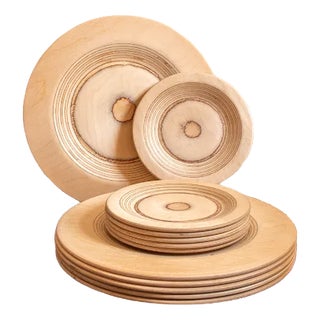 Plate Set in Birchwood by Aero Saarinen for Keuruu, 1960s, Set of 12 For Sale