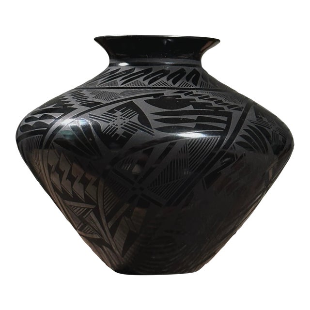 Vintage Mata Ortiz Polished Painted Geometric Blackware Pottery by Salvator Baca For Sale