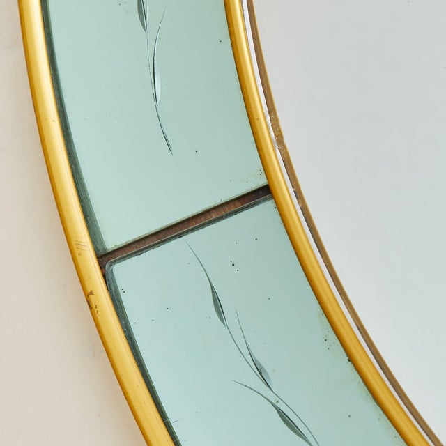 Metal Italian Brass + Etched Glass Round Wall Mirror Attributed to Cristal Arte, 1960s For Sale - Image 7 of 10