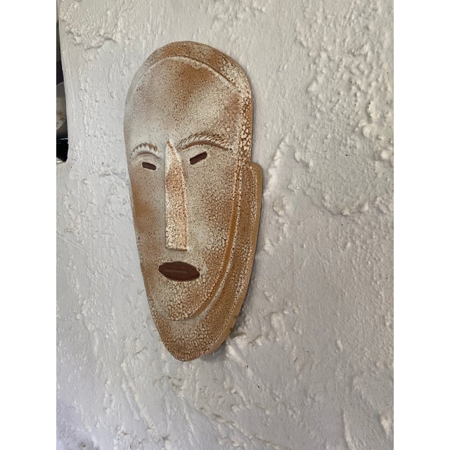 African Signed Douglas Ferguson Pigeon Forge Pottery African Inspired Mask Wall Hanging For Sale - Image 3 of 9
