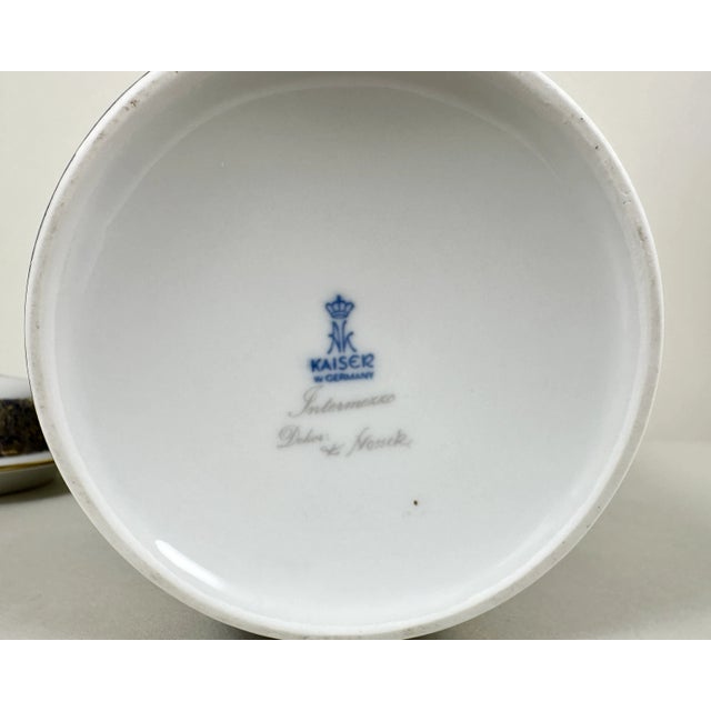 Blue Porcelain Vase from AK Kaiser, Germany For Sale - Image 8 of 9