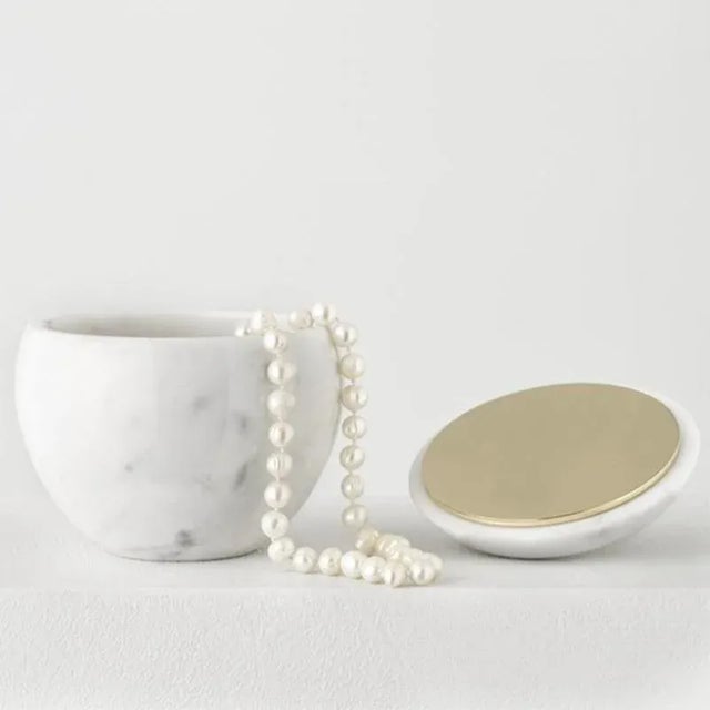 White Carrara Marble and Brass Mirror Apple Box For Sale - Image 3 of 4