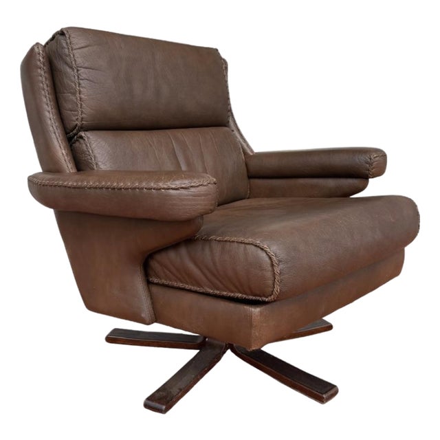 Mid 20th Century Danish Buffalo Leather Swivel Chair For Sale