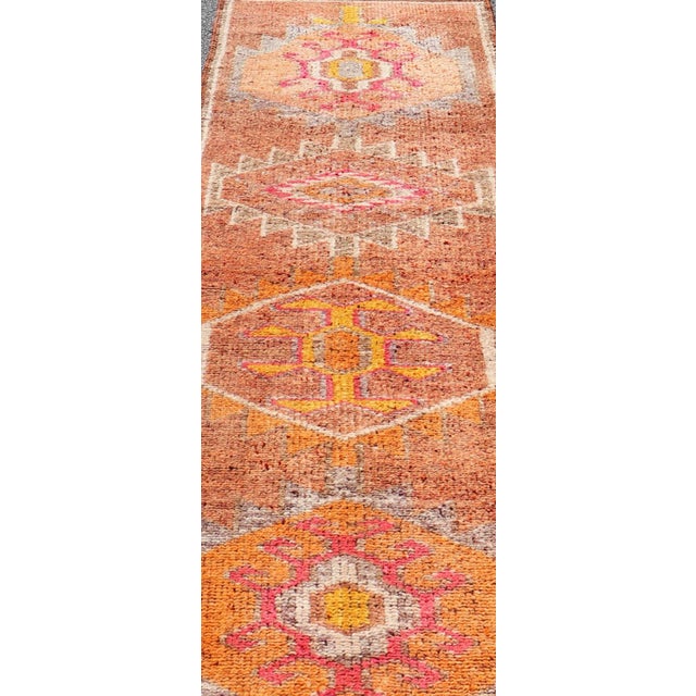 Tribal Vintage Turkish Runner With Large Medallion Kurdish Design in Earthy Tones 2'9 X 11'0 For Sale - Image 3 of 10