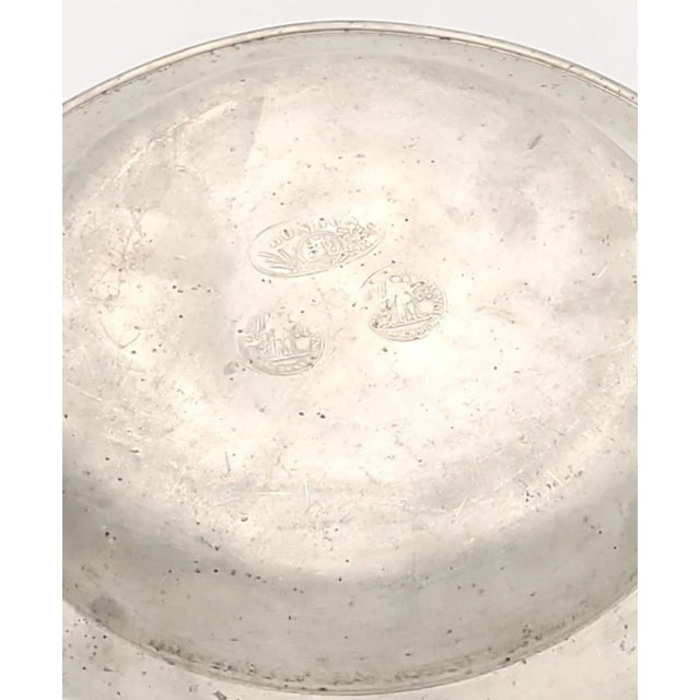 19th Century Pair of Pewter Plates, 18th or 19th Century For Sale - Image 5 of 9