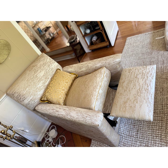 Attributed to Gregorius Pineo Amsterdam Reclining Chair — Custom Gold Upholstery For Sale - Image 9 of 12