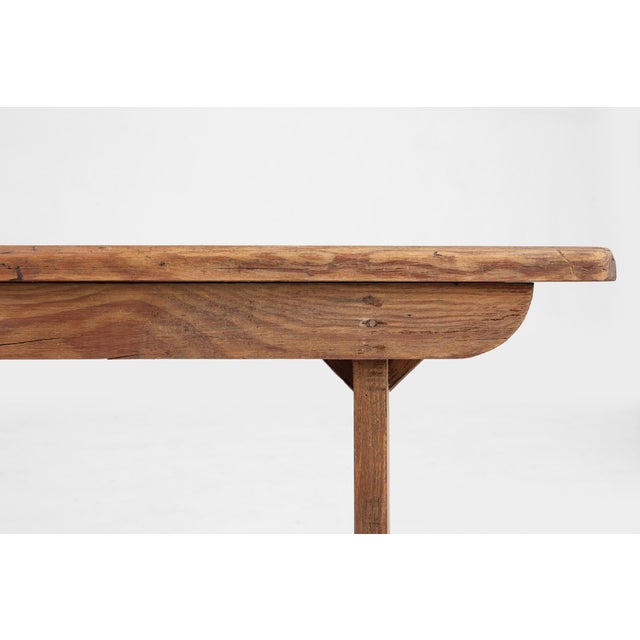 Rustic Natural Oak Wooden Bench with Rounded Details, France, 1900s For Sale - Image 5 of 11
