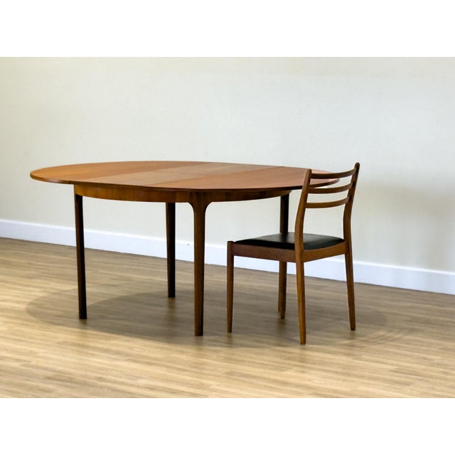 Dunvegan Round Extending Dining Table and Chairs in Teak by Tom Robertson for McIntosh, Scotland, 1960s, Set of 5 For Sale - Image 12 of 16