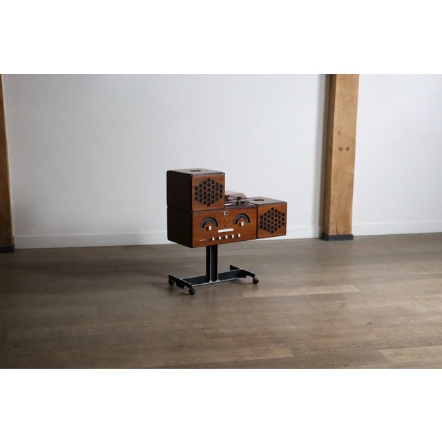 Mid-Century Modern Brionvega RR126 Radio by Achille and Pier Giacomo Castiglioni, 1969 For Sale - Image 3 of 10