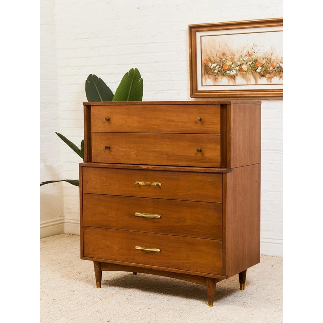 Mid 20th Century Kent Coffey Wavy Drawer Pull Dresser For Sale In Los Angeles - Image 6 of 12