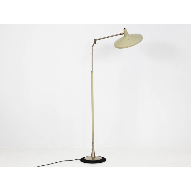 1960s Model 4060 Adjustable Floor Lamp from Stilnovo, Italy, 1962 For Sale - Image 5 of 16