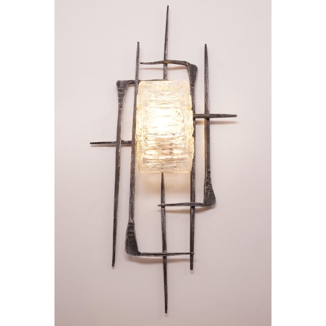 1960s Vintage Brutalist Wrought Iron Wall Lamp, 1960s-1970s For Sale - Image 5 of 13