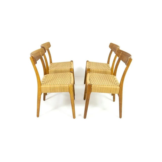 Mid-Century Modern Ch23 Dining Chairs by Hans J. Wegner for Carl Hansen & Søn, Set of 4 For Sale - Image 3 of 9