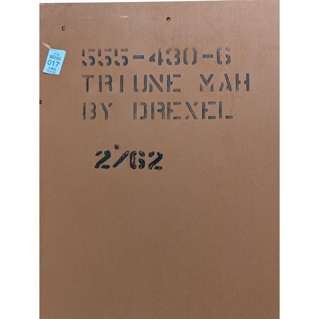 1960s Drexel Triune Mahogany Hutch Cabinet With Arched Display Doors For Sale - Image 9 of 18