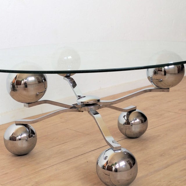 Space Age Sputnik Coffee Table, 1960s, in Very Good conditions. Designed 1960 to 1969