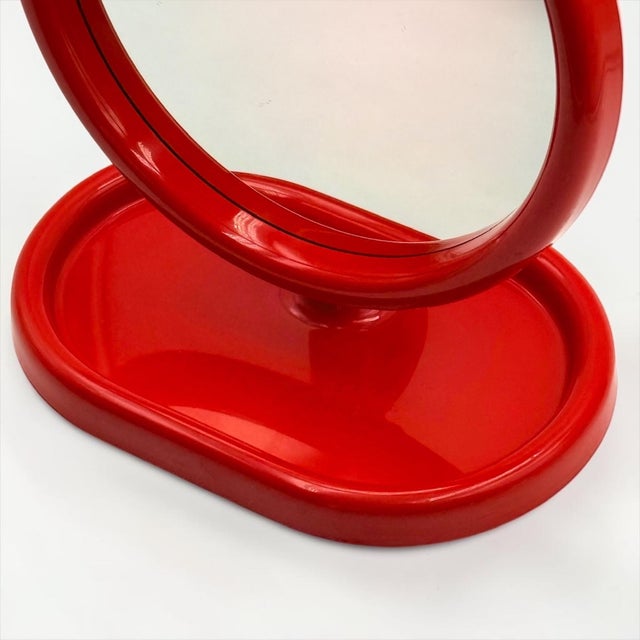 Vanity Mirror in Red Plastic by Olaf Von Bohr for Gedy, Italy, 1970s For Sale - Image 4 of 14
