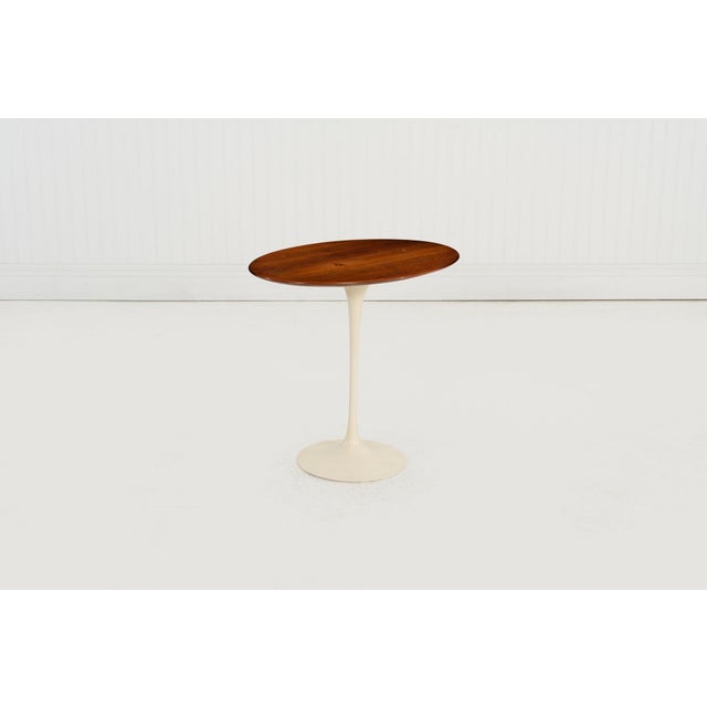 Mid-Century Modern Saarinen Elliptical Tulip Side Table, 1960c – Oiled Walnut Tops & Cast-Iron Base For Sale - Image 3 of 8