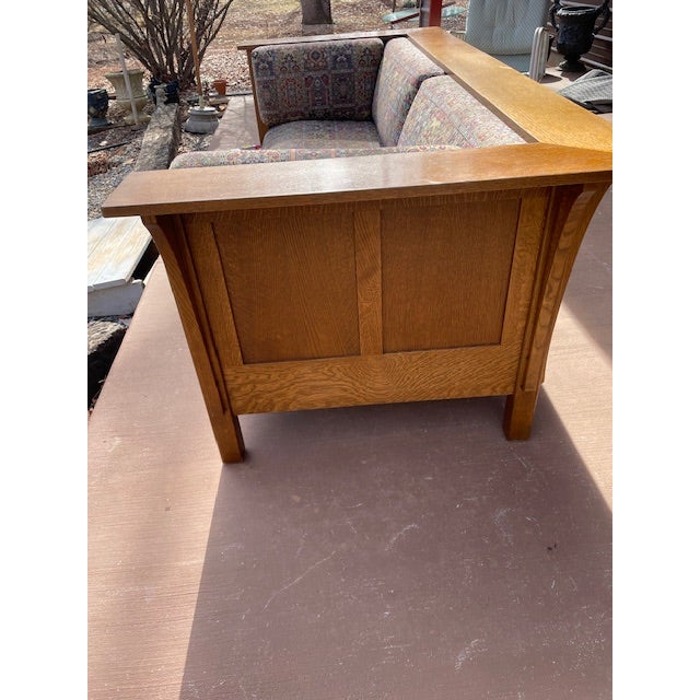 Stickley Mission Oak Prairie Couch With Blue/Wine Geometric Upholstery For Sale - Image 13 of 18