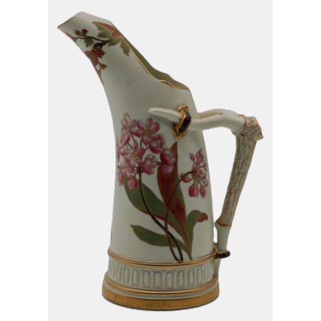 Traditional Antique Royal Worcester Blush Ivory Ewer With Hand-Painted Florals and Antler-Form Handle For Sale - Image 3 of 7