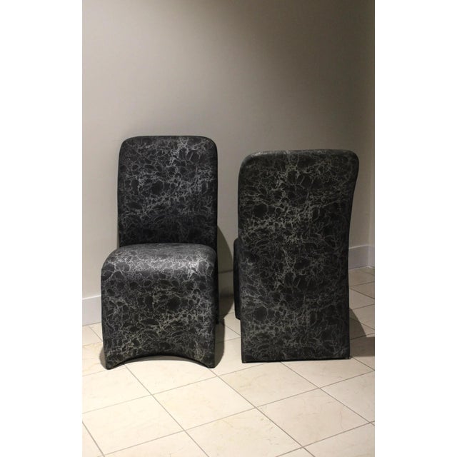 1980s Pair of Postmodern Waterfall Dining Chairs in Marbleized Upholstery For Sale - Image 5 of 7
