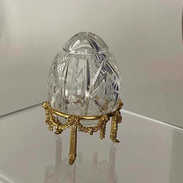 Modern 1980s Faberge Clear Cut Crystal Petite Egg Paper Weight Signed and Numbered With Stand For Sale - Image 3 of 11