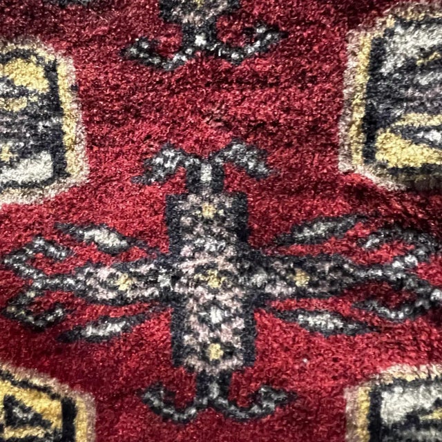 AMBIANIC presents Small Rug Middle Eastern Handmade Wall Art Tapestry 24.5 w x 28.5 tall Preowned original vintage...