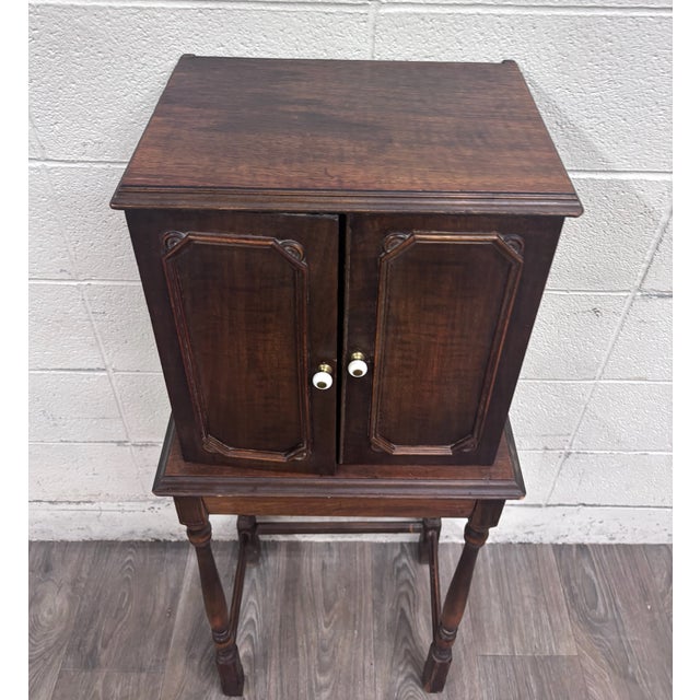 1920s Antique C. 1920 Tudor Revival Walnut Silver / Jewelry / Collector Cabinet For Sale - Image 5 of 12