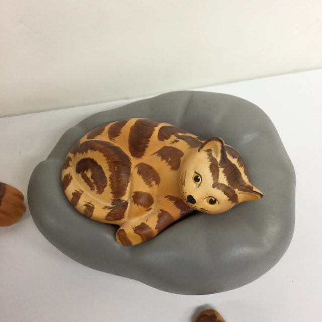 Ceramic Devon Ceramics England Tiger Cat Family For Sale - Image 7 of 11