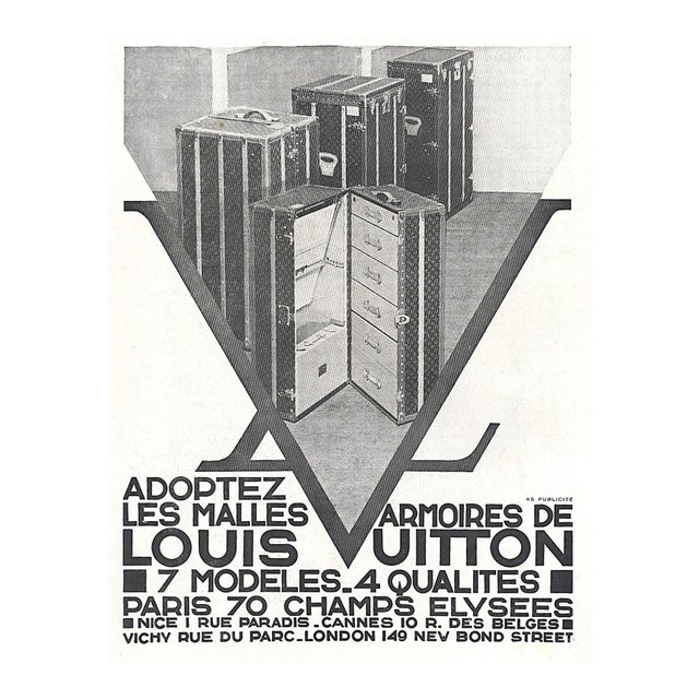 1931 Original French Art Deco Louis Vuitton Advertisement Print-Travel Trunks For Sale