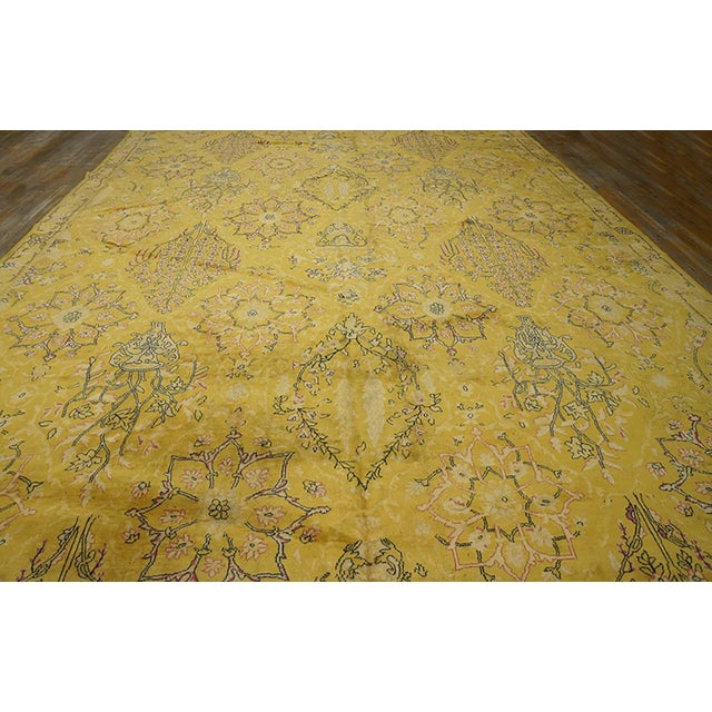 Early 20th Century Indian Lahore Carpet ( 11' x 22'4" - 335 x 680 cm )