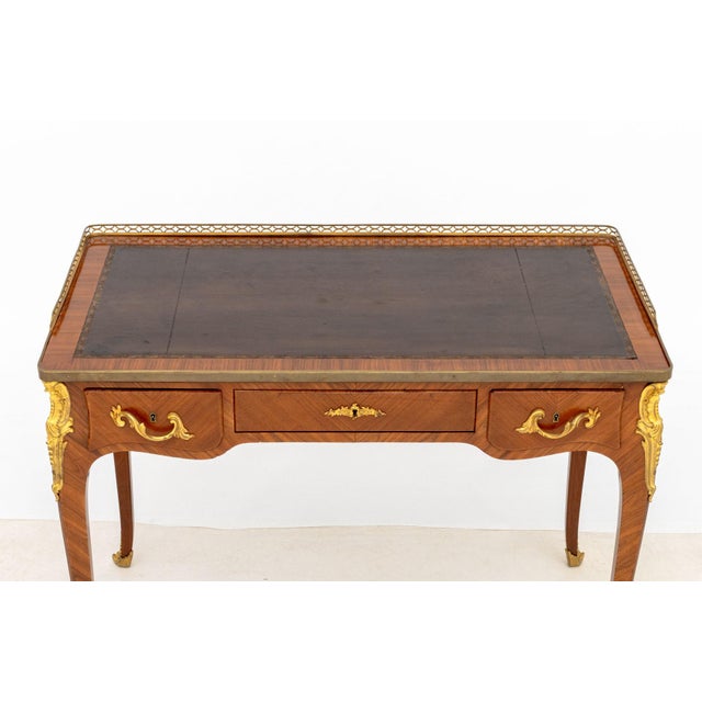 Louis XVI Style Kingwood Bureau Plat For Sale - Image 4 of 9
