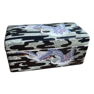 Vintage Chinoiserie Trinket Box Decor Hand Painted Porcelain Birds and Floral Motif For Sale