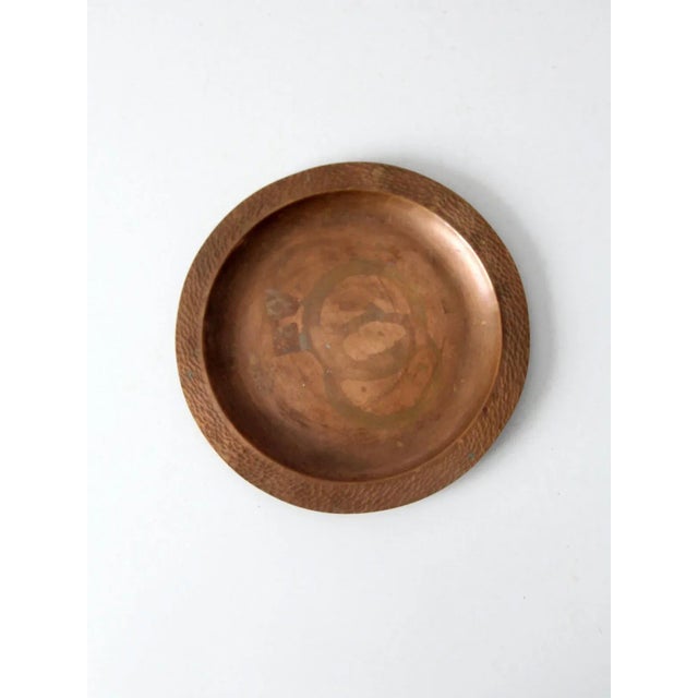 Antique Arts & Crafts Hand-Hammered Copper Plate For Sale - Image 9 of 9