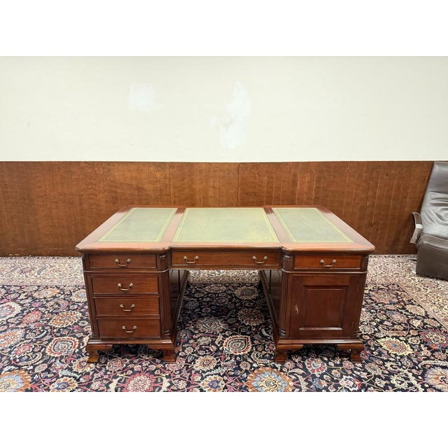 English Chesterfield Desk with Green Leather For Sale - Image 4 of 18