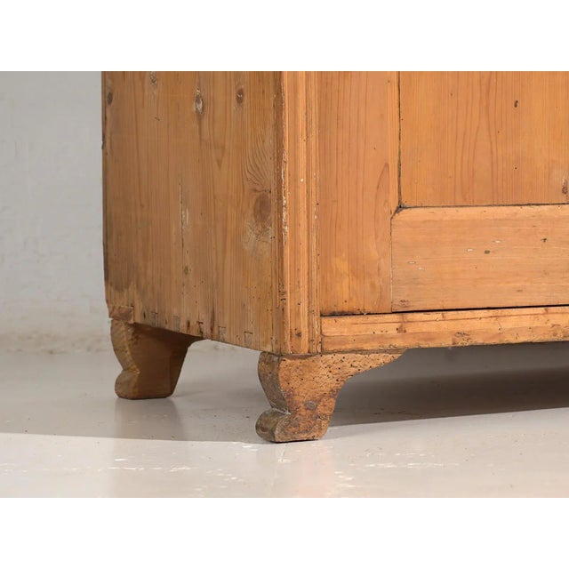 Antique auxiliary kitchen cabinet (c.1920) Dimensions: Length: 105 cm Depth: 52 cm Height: 94 cm Style: Rustic Materials...