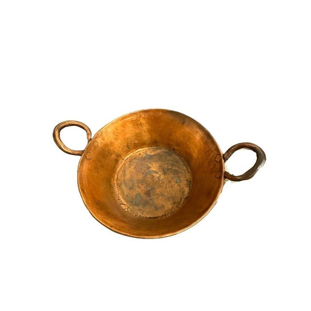 Vintage 1960s Mexican Heavy Hammered Copper Cookware Decorative Pot For Sale - Image 4 of 7