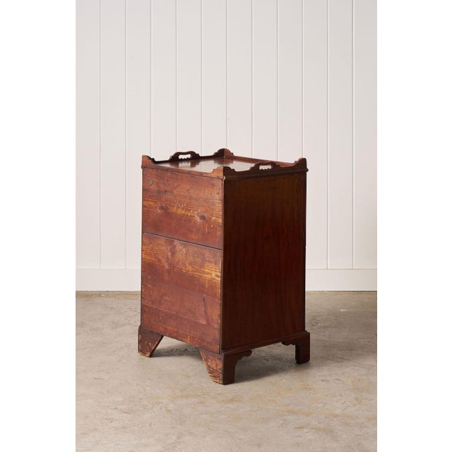 Georgian Inlay Mahogany Night Cabinet With Tray Top (C. 1850) For Sale - Image 4 of 16