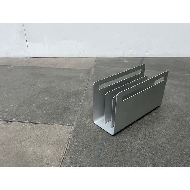 Minimalist Aluminum Magazine Rack by Norman Foster for Helit, Germany, 1990s For Sale - Image 10 of 18