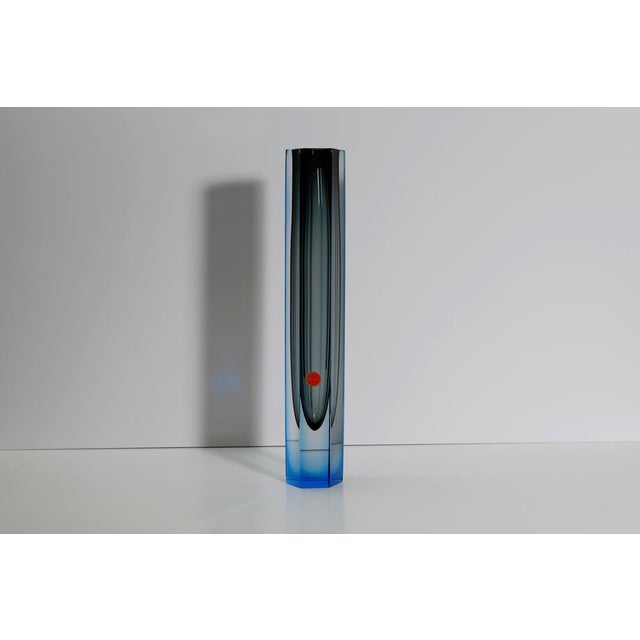 Faceted Murano Sommerso Glass Vase, Italy, 1990s For Sale - Image 3 of 10