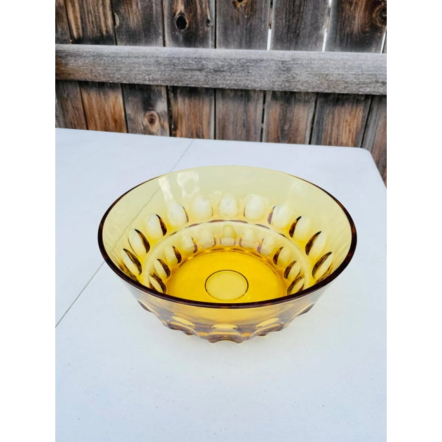 1970s Vintage Mid Century Modern Amber Glass Serving Bowl For Sale - Image 5 of 7