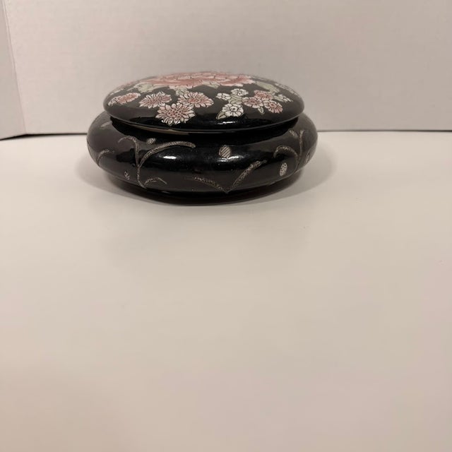 Vintage Black Ceramic Floral Trinket Box Peony Hand Painted Round Ginger Jar 7in For Sale - Image 6 of 9