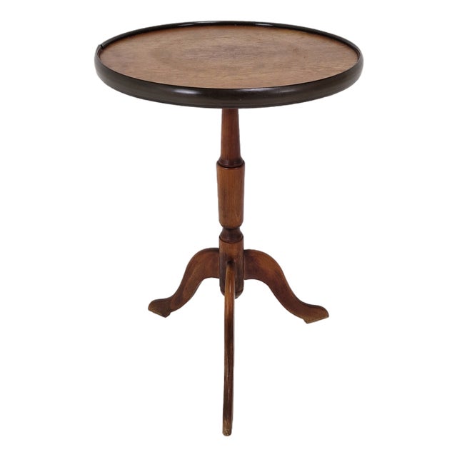Georgian Revival English Mahogany Tripod Table, 1950s For Sale