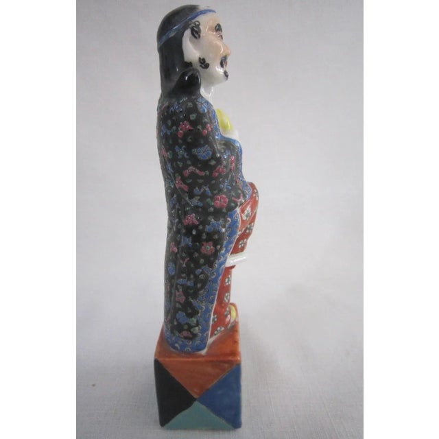1930s 1930s Famille Rose Chinese Export Figure For Sale - Image 5 of 8