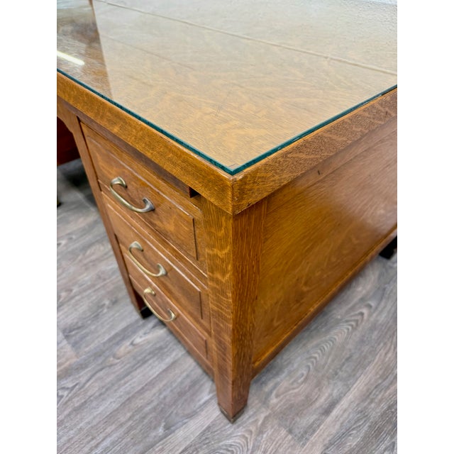 Wood Antique American Arts & Crafts Mission Tiger Oak Executive Desk Partner Desk For Sale - Image 7 of 17