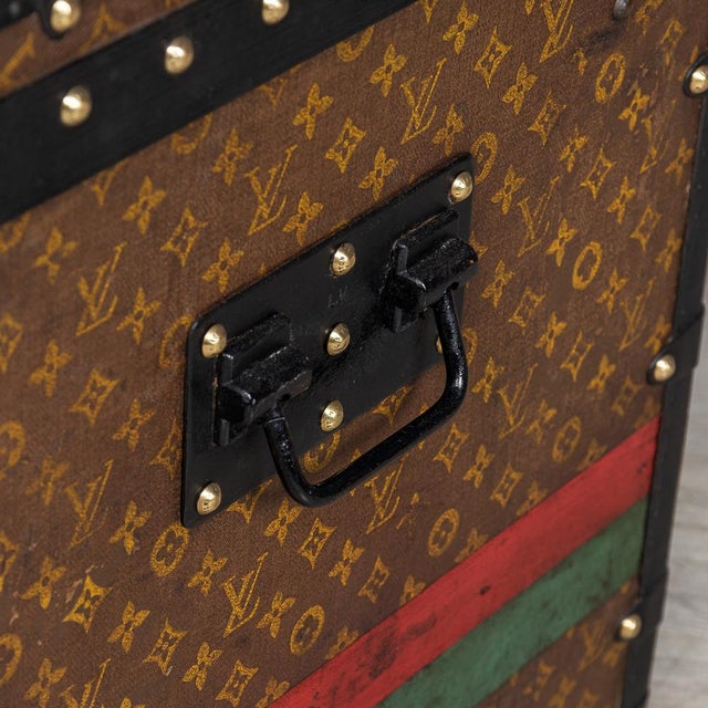 Antique 20th Century Courier Trunk in Monogram Canvas from Louis Vuitton, France, 1910s For Sale - Image 13 of 18