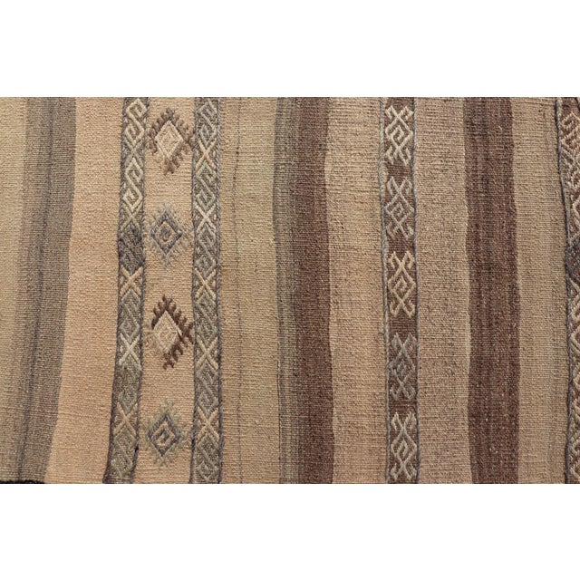 Early 20th Century Earthy Toned Vintage Turkish Kilim Runner With Geometric Motifs 2'5 X 7'3 For Sale - Image 5 of 10